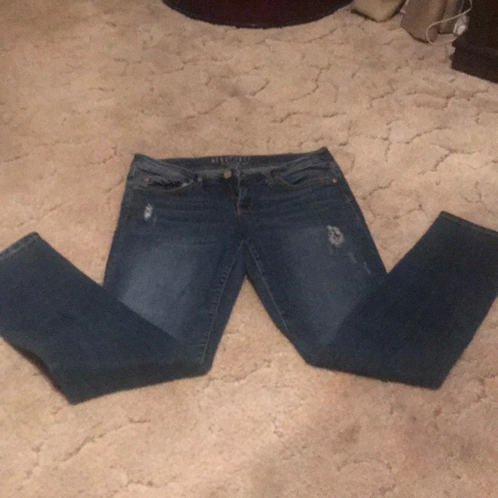 Jeans
